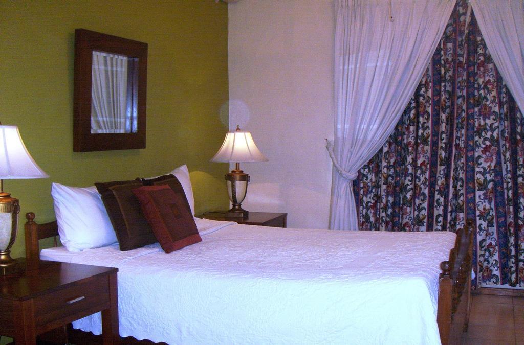 Hotel San Mateo San Salvador Habitación foto